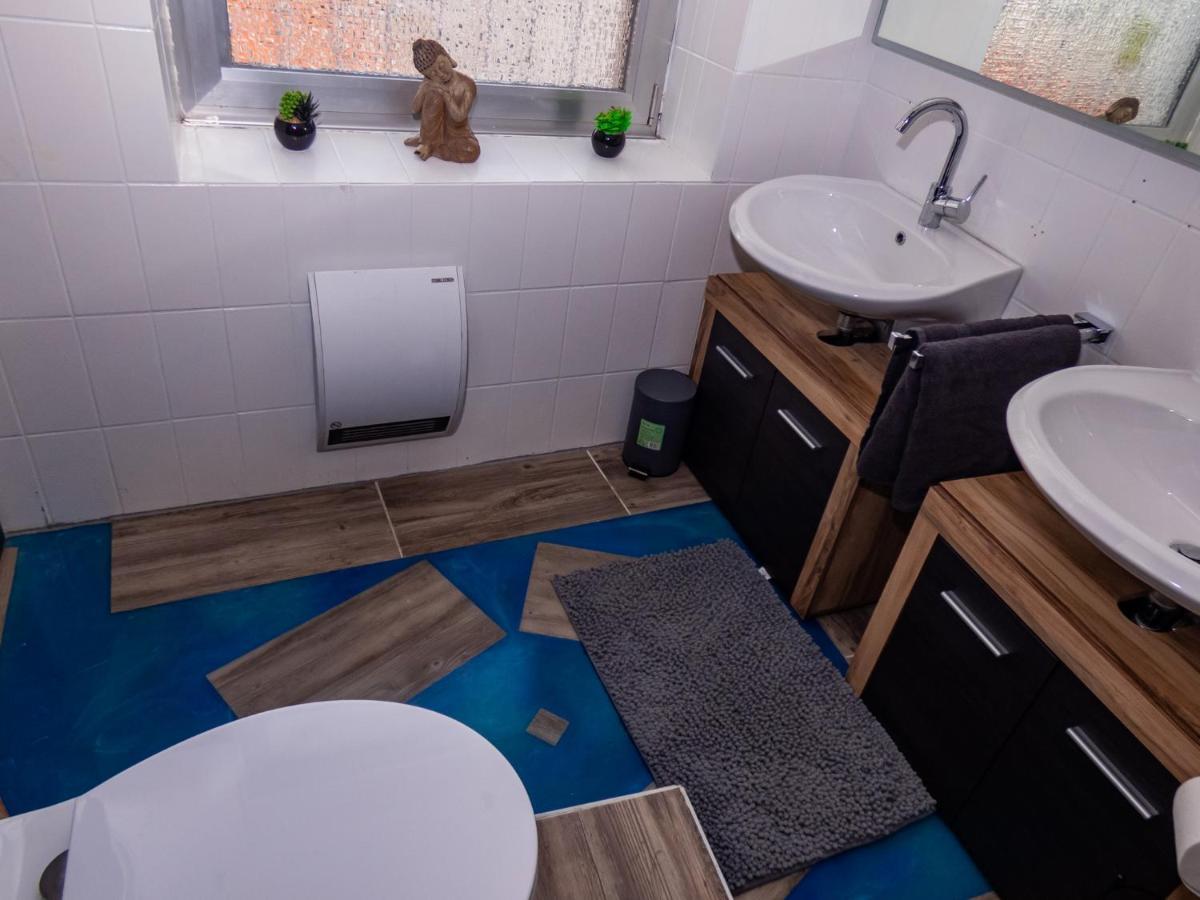 #214 Lux-Flat Im Herzen Von Neuss Mit Netflix & Prime Dış mekan fotoğraf