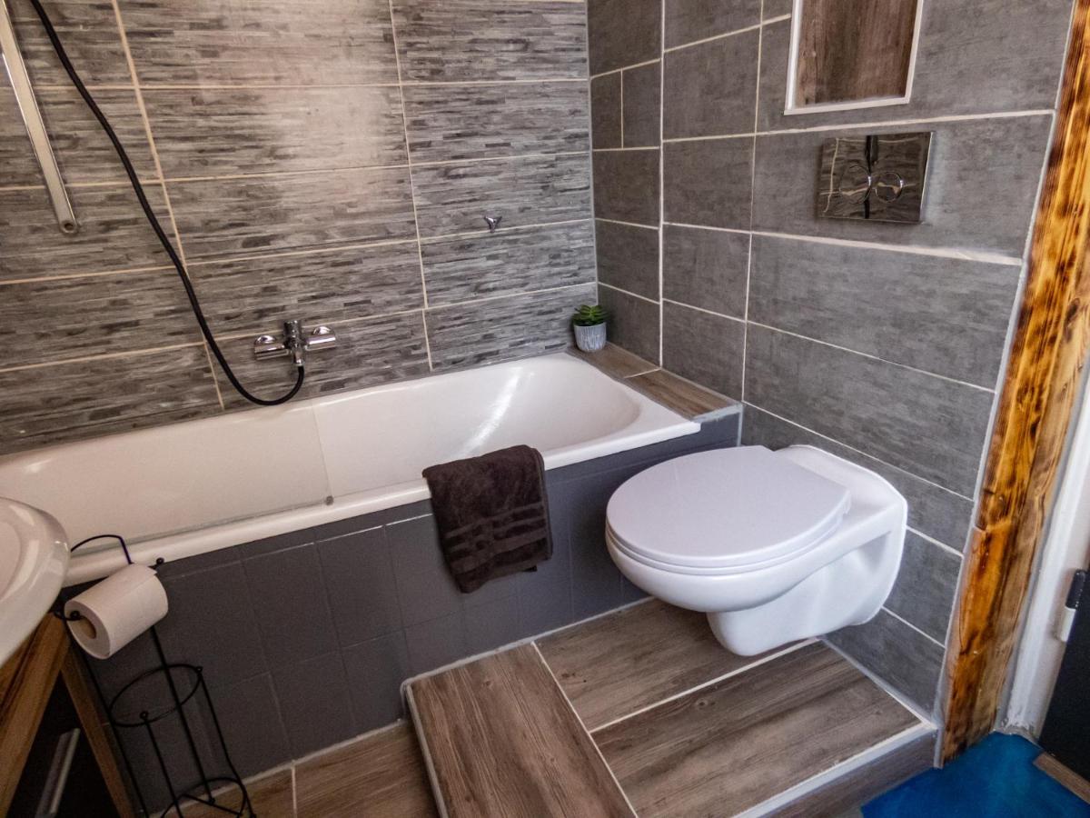 #214 Lux-Flat Im Herzen Von Neuss Mit Netflix & Prime Dış mekan fotoğraf
